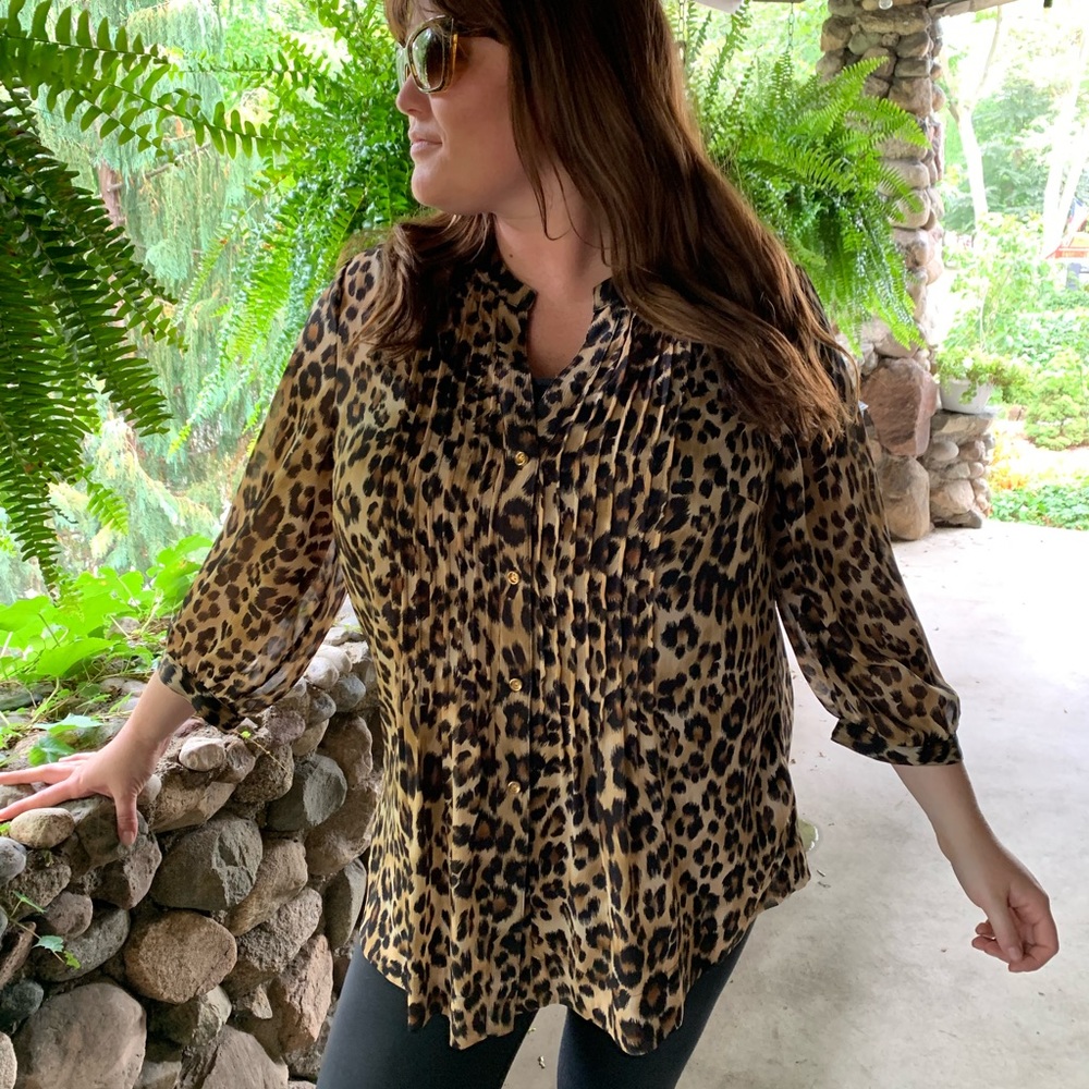 Charter Club 2x leopard print tunic button down lightweight